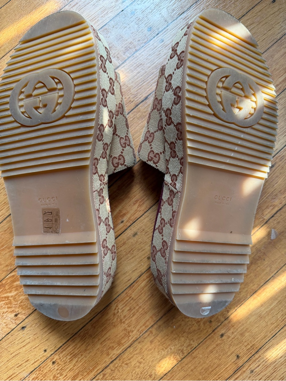 Gucci Beige and Pink GG Monogram Platform Slide Sandals - Picture 4 of 7
